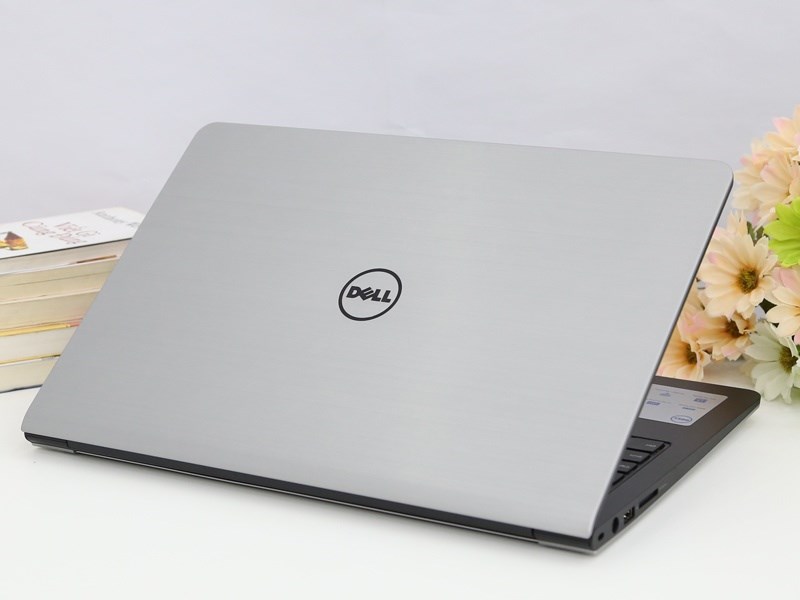 Laptop Dell chính hãng giá tốt nhất
