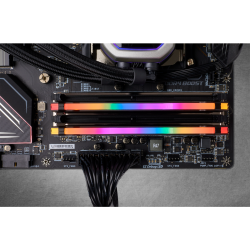 RAM CORSAIR VENGEANCE® RGB PRO 16GB (2 x 8GB) DDR4 DRAM 3600MHz C18 Memory Kit — Black (CMW16GX4M2C3600C18)