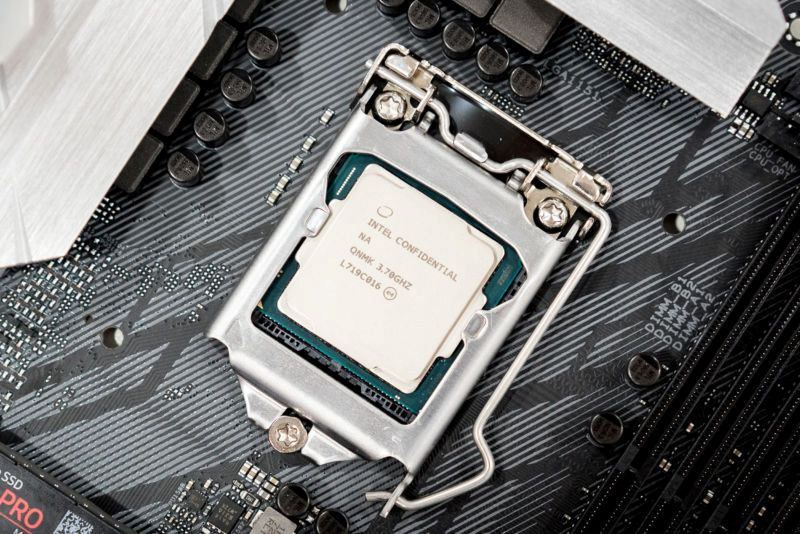 CPU Intel Core i7 8700K 3.7Ghz Turbo Up to 4.7Ghz / 12MB / 6 Cores, 12 Threads / Socket 1151 v2 (Coffee Lake ) giá tốt