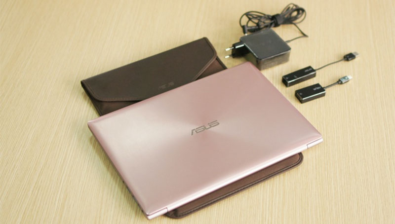 Laptop ASUS ZENBOOK UX331UAL-EG021TS-Rose Gold - Vỏ nhôm khối nano(Intel Core i5-8250U 1.80 upto 3.9GHz, 8GD3L, SSD 512GB, Intel HD620,13.3
